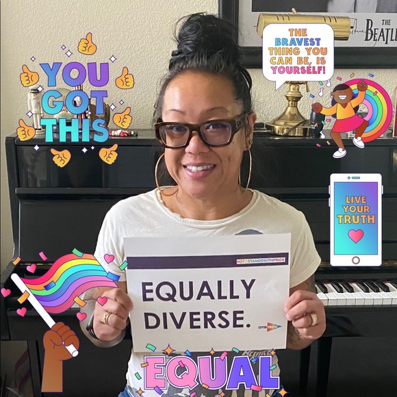 Hi! I’m @YourFaceHere ( shakes hand ) 👋🏽 - Picture 3 of 16